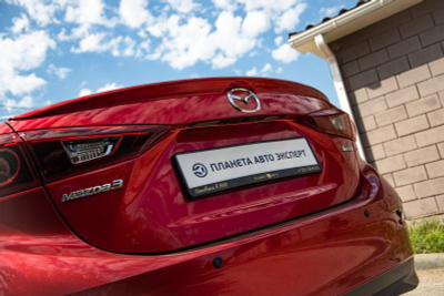 Mazda 3 1.5 AT (120 л.с.)