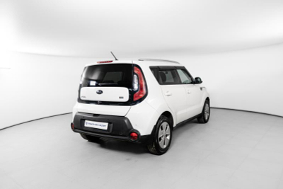 Kia Soul 1.6 AT (124 л. с.)