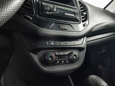 LADA Vesta 1.6 MT (106 л. с.)