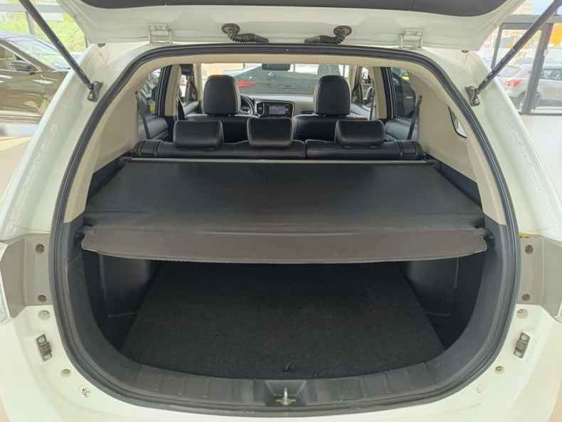 Mitsubishi 2.4 CVT 4WD (167 л.с.) Invite Твоё авто (Киров)