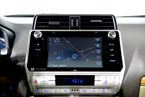 Toyota Land Cruiser Prado 4.0 AT (249 л.с.) 4WD Люкс Safety (7 мест) Автомобили с пробегом Шымкент  