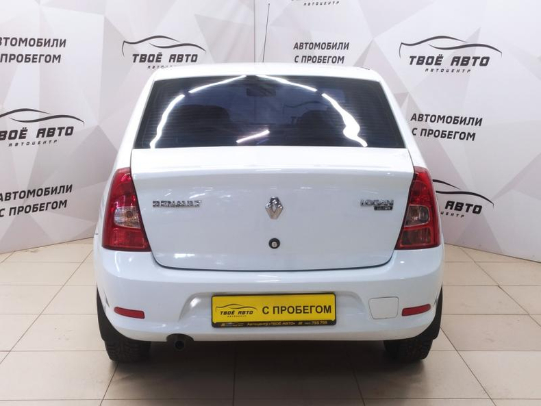 Renault 1.6 MT (84 л. с.) Authentique Твоё авто (Киров)