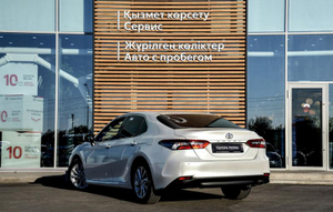 Toyota Camry 2.5 AT (206 л.с.) Престиж 4K Автомобили с пробегом Шымкент  