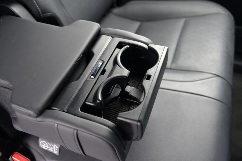 Lexus 2.5h CVT 4WD (250 л.с.) Executive + Автомобили с пробегом Шымкент  