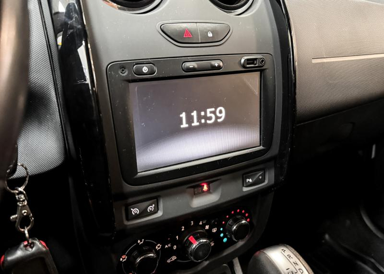 Renault Duster 2.0 AT 4WD (143 л.с.) Luxe Privilege ORBIS AUTO г. Алматы