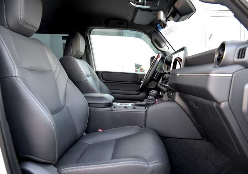 Toyota Land Cruiser Prado 2.7 AT 4WD (163 л.с.) Комфорт+ 7 мест Автомобили с пробегом Шымкент  