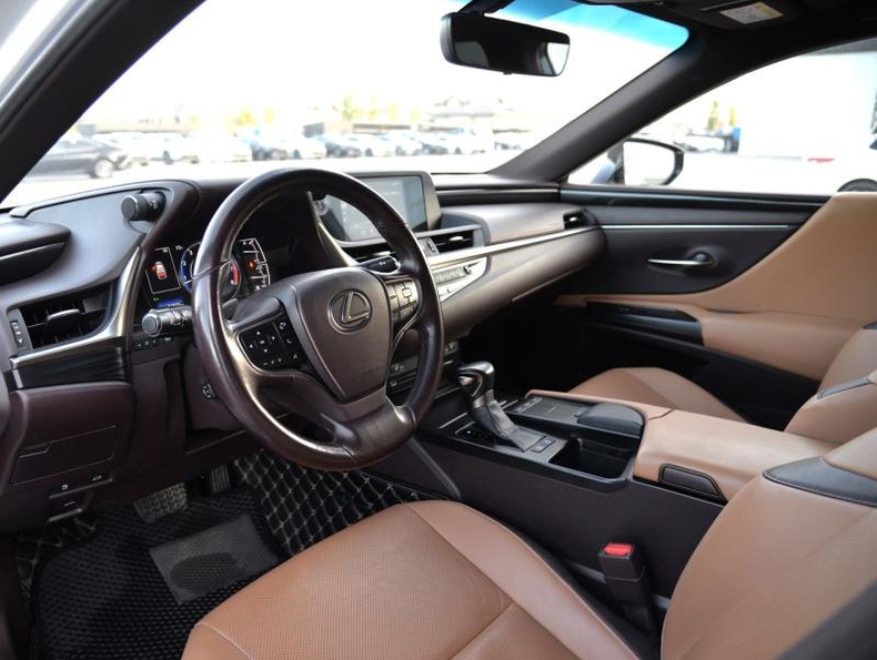 Lexus ES 2.5 AT FWD (200 л.с.) 250 Progressive 4B Автомобили с пробегом Шымкент  