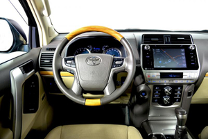 Toyota Land Cruiser Prado 4.0 AT (249 л.с.) 4WD Люкс Safety (7 мест) Автомобили с пробегом Шымкент  