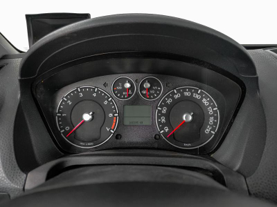 Ford Fiesta 1.4 AT (80 л.с.)