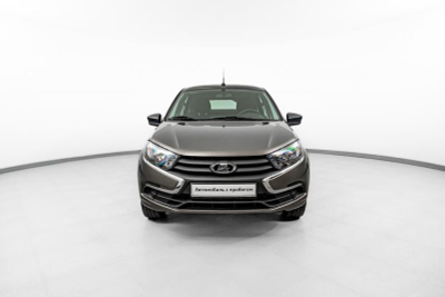 LADA Новая Granta хетчбэк 1.6 MT 8кл (87 л. с.)