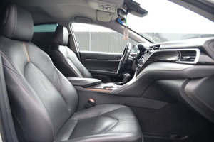 Toyota Camry 2.5 AT FWD (206 л.с.) Люкс Safety Автомобили с пробегом Шымкент  