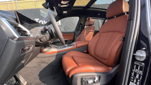 BMW X7 xDrive40i Steptronic (340 л.с.) Base <br>Тойота Центр Бишкек </br> Лексус Бишкек Бишкек