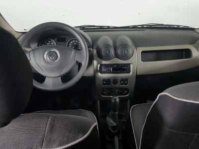 Renault Logan 1.6 MT (84 л. с.)