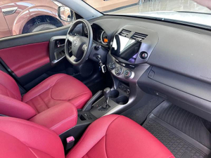 Toyota 2.0 CVT 4WD (148 л.с.) Стандарт Авто Люкс KIA Севастополь