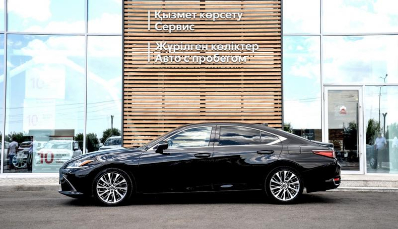 Lexus ES 250 AT (200 л.с.) Premium 28 Автомобили с пробегом Шымкент  