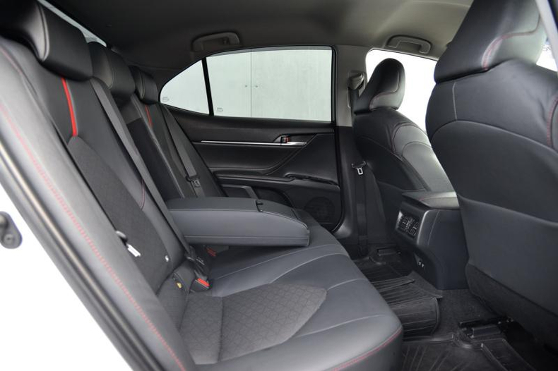 Toyota Camry 2.5 AT FWD (181 л.с.) S-edition Автомобили с пробегом Шымкент  