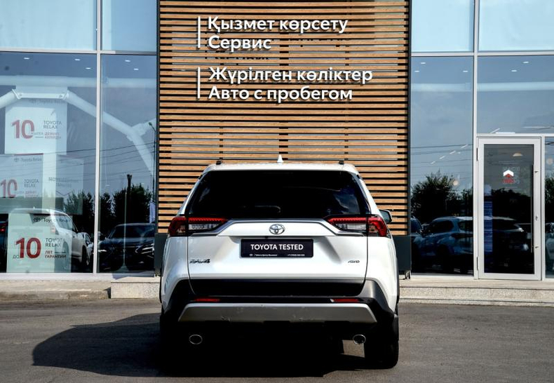 Toyota 2.0 CVT 4WD (151 л.с.) Люкс 91T Автомобили с пробегом Шымкент  