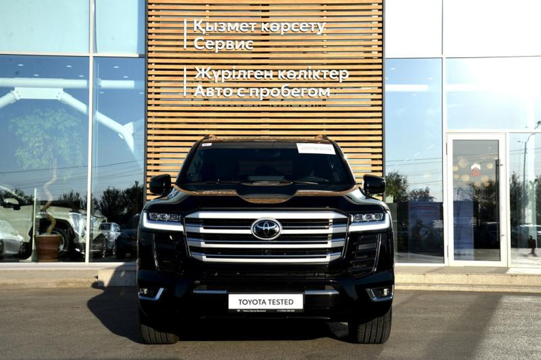 Toyota Land Cruiser 300 3.5 AT 4WD (415 л.с.) Премиум Автомобили с пробегом Шымкент  