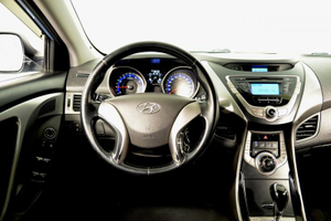 Hyundai 1.6 AT (132 л. с.) Автомобили с пробегом Шымкент  