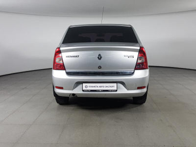 Renault Logan 1.6 MT (84 л. с.)