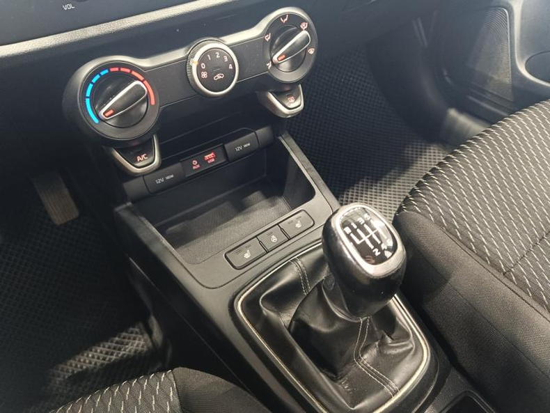 Kia Rio X-Line 1.4 MT FWD (100 л.с.) Comfort  Твоё авто (Киров)