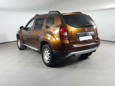 Renault Duster 2.0 MT 4x4 (135 л. с.)