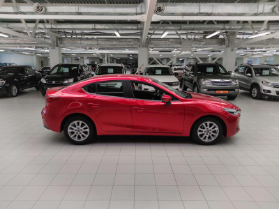 Mazda 3 1.5 AT (120 л.с.)