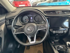 Nissan X-Trail 1.6d MT FWD (130 л.с.) SE Yandex Авто Люкс KIA Севастополь
