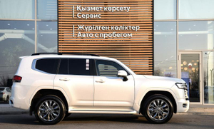 Toyota Land Cruiser 300 3.4 AT 4WD (415 л.с.) Премиум + Автомобили с пробегом Шымкент  