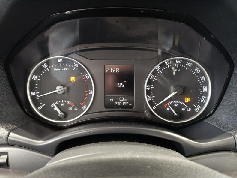 SKODA 1.6 MPI MT (102 л. с.) Ambition Твоё авто (Киров)