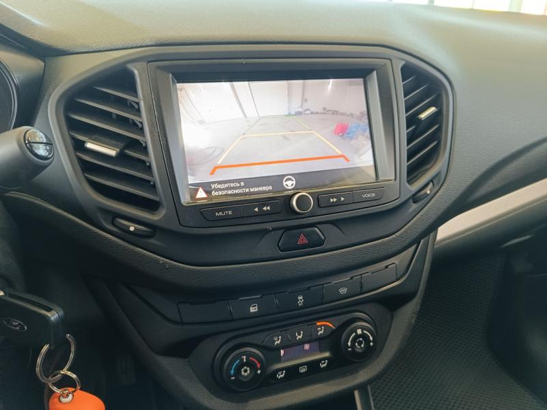 LADA (ВАЗ) Новая Vesta 1.6 MT (106 л. с.) Luxe +R16" Твоё авто (Киров)