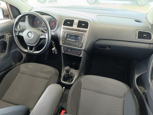 Volkswagen Polo 1.4 MT FWD (125 л.с.) TSI Highline Твоё авто (Киров)