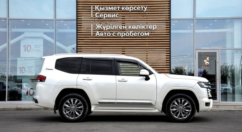 Toyota Land Cruiser 300 3,5 AT AWD (415 л.с.) Престиж Автомобили с пробегом Шымкент  