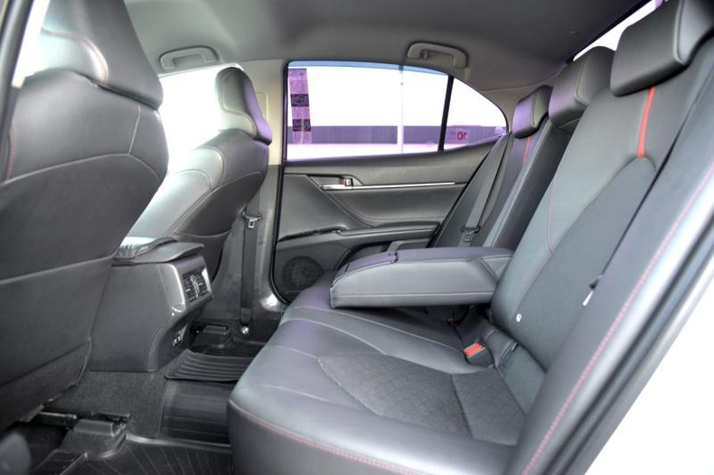 Toyota Camry 2.5 AT FWD (181 л.с.) S-edition Автомобили с пробегом Шымкент  