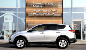 Toyota 2.0 CVT FWD (146 л.c.) Комфорт Автомобили с пробегом Шымкент  