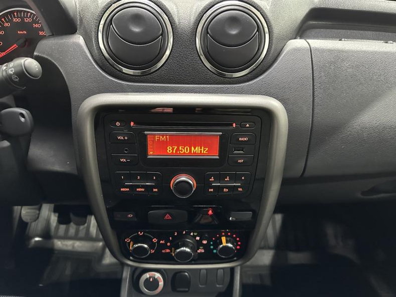 Renault 1.6 MT 4x4 (102 л. с.) Expression Твоё авто (Йошкар-Ола)