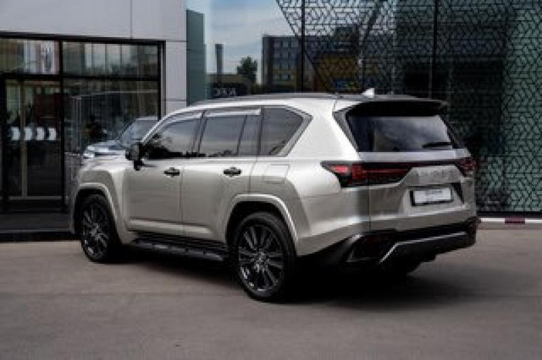 Lexus LX 3.5 AT 4WD (415 л.с.) LX600 VIP Black <br>Тойота Центр Бишкек Бишкек
