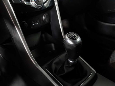Hyundai i30 1.6 MT (130 л. с.)