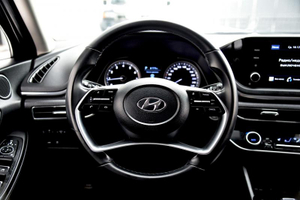 Hyundai Sonata 2.0 AT FWD (160 л.с.) Style+Smart Sense Автомобили с пробегом Шымкент  