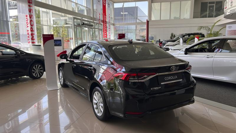 Toyota Corolla 1.6 CVT (122 л. с.) Стиль 66 <br>Тойота Центр Бишкек </br> Лексус Бишкек Бишкек