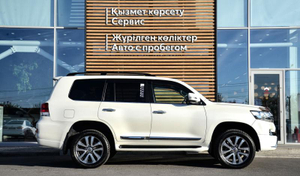 Toyota 4.6 AT 4WD (309 л.с.) Люкс MY (5 мест) Автомобили с пробегом Шымкент  