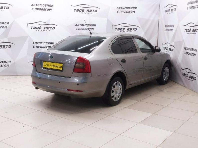 SKODA 1.6 MPI MT (102 л. с.) Ambition Твоё авто (Киров)