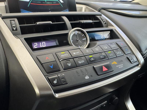 Lexus 200t АТ AWD (238 л. с.) Авто Люкс KIA Севастополь