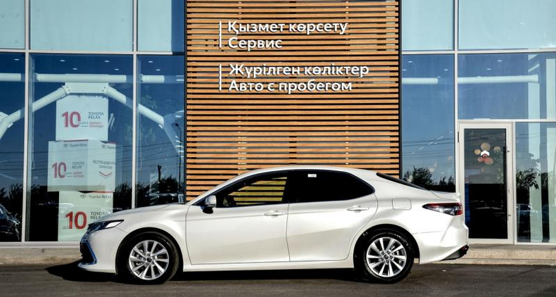 Toyota Camry 2.5 AT (206 л.с.) Престиж 4K Автомобили с пробегом Шымкент  