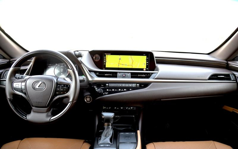 Lexus ES 2.5 AT FWD (200 л.с.) 250 Premium 28 Автомобили с пробегом Шымкент  