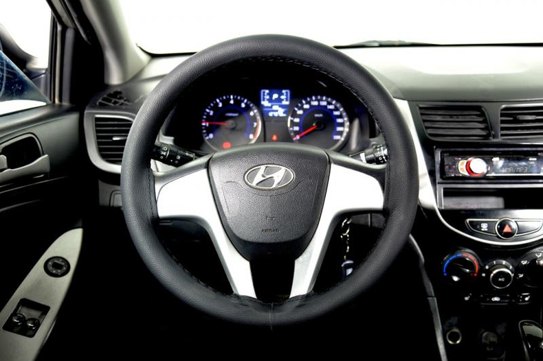 Hyundai Solaris 1.6 AT FWD (123 л.с.) Active Автомобили с пробегом Шымкент  