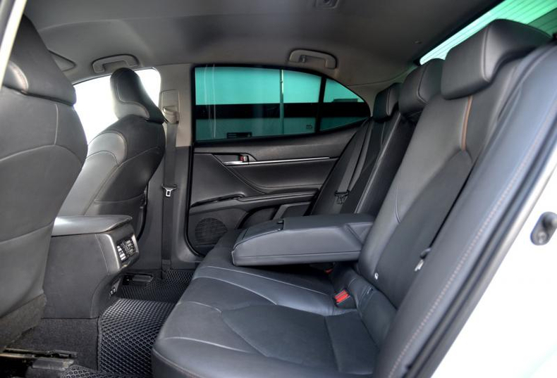 Toyota Camry 2.5 AT FWD (181 л.с.) Престиж B4 Автомобили с пробегом Шымкент  