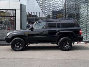 Toyota 4.2d AT 4WD (204 л.с.) TD Base <br>Тойота Центр Бишкек Бишкек