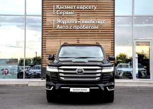 Toyota Land Cruiser 300 3.5 AT 4WD (415 л.с.) Премиум+ Автомобили с пробегом Шымкент  