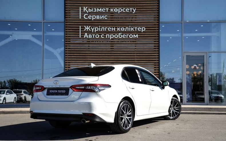 Toyota Camry 2.5 AT (206 л.с.) Люкс K5 Автомобили с пробегом Шымкент  
